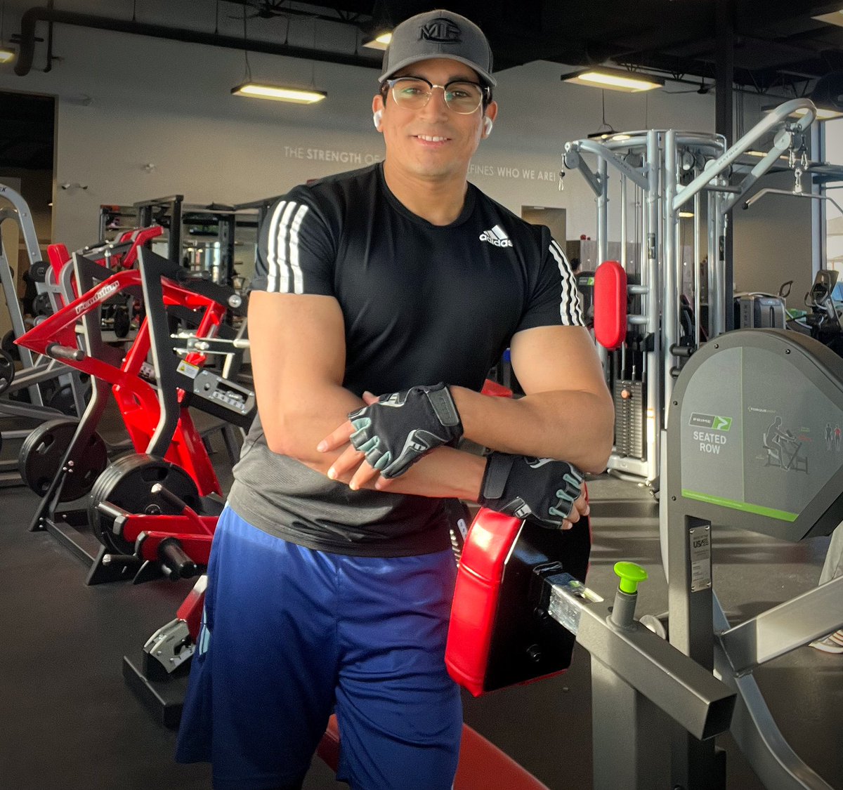 Enjoying my day off today. It’s nice to take a break and spend time with my family - plus hit the gym when I can. 💪🏾 I personally find the gym to be a great way to work on my physical and #mentalhealth! Now I’m feeling good and ready to head back to work tomorrow for night shift.