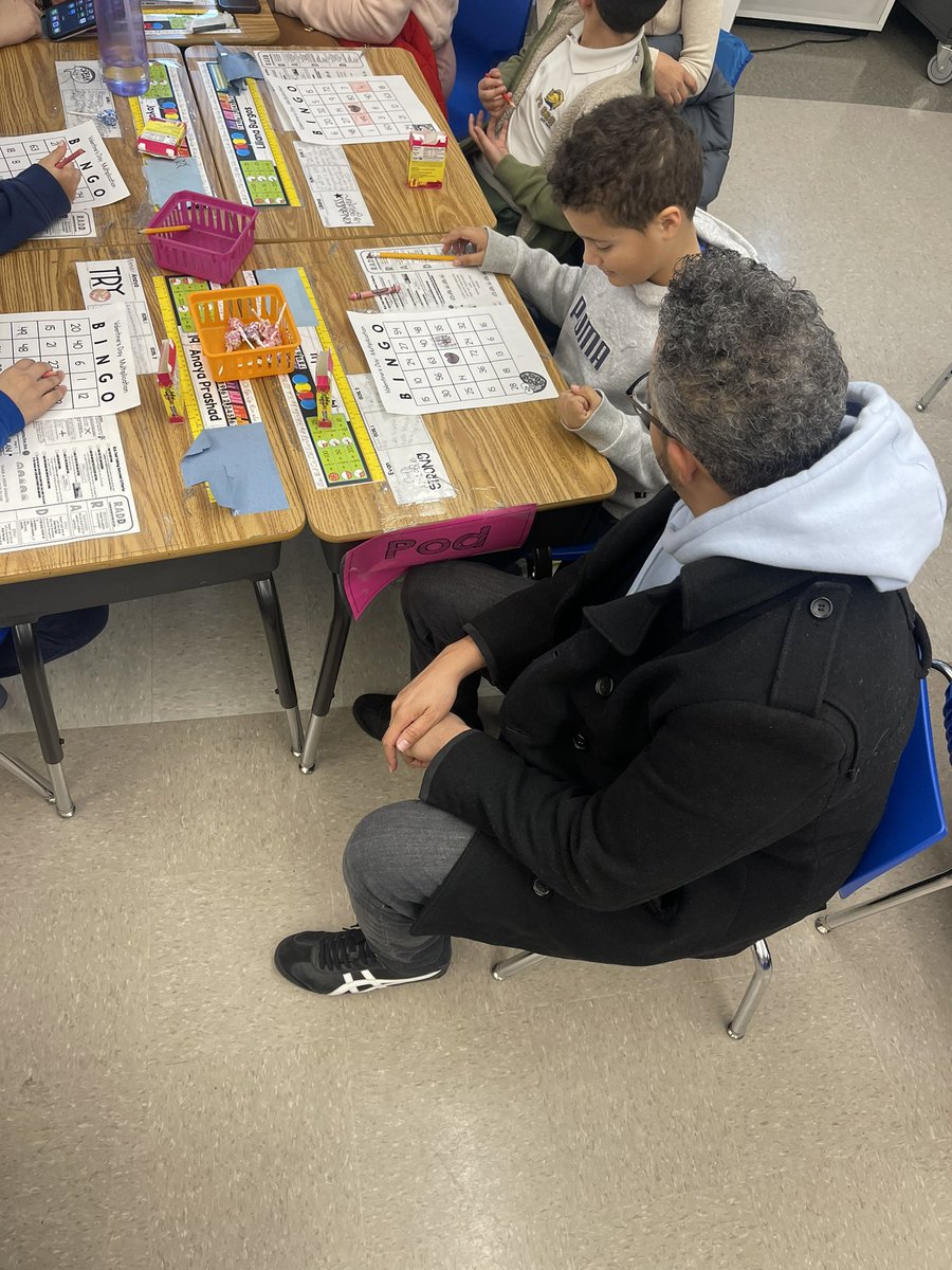 The third grade parents saw their children hard at work practicing their multiplication facts during our Valentine’s Day multiplication BINGO. Thank you to everyone who joined us after school today! #parentinvolvement <a href="/PS66JKO/">JKO Elementary</a>