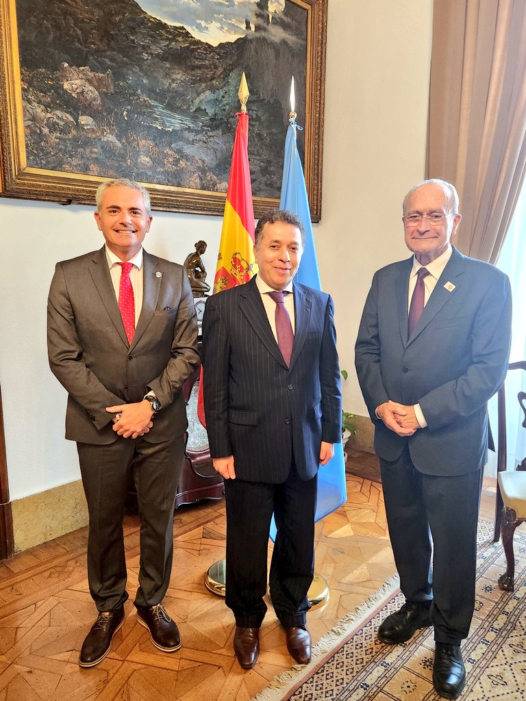 julioandrade tweet media