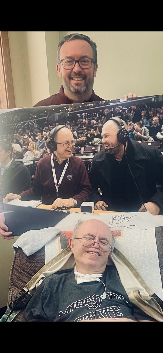 marty Prather (@realstlsignman) on Twitter photo That’s the smile we all love!
Thanks <a href="/CoreyRiggs/">Corey Riggs</a> for hand delivering the great pic of <a href="/Burgatron13/">Jake Burger</a> and <a href="/ArtHains/">Arthur Hains</a> That’s the smile we all love!
Thanks <a href="/CoreyRiggs/">Corey Riggs</a> for hand delivering the great pic of <a href="/Burgatron13/">Jake Burger</a> and <a href="/ArtHains/">Arthur Hains</a>