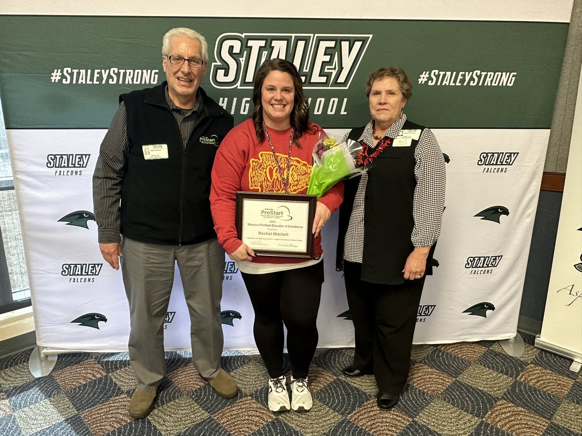 Staley High School (@shsfalcons) on Twitter photo Congrats to <a href="/StaleyProStart/">Staley ProStart</a> teacher, Rachel Mitchell who was awarded ProStart’s Educator of Excellence for Missouri for the 2022-23 School Year! #StaleyStrong <a href="/NKCSchools/">NKC Schools</a> @MarkMaus_NKCS <a href="/StaleyPrincipal/">Dr. Larry Smith</a> <a href="/kkooi42/">Kevin Kooi</a> <a href="/Drjwheelernkc/">James Wheeler</a> <a href="/StaleyCagers/">Coach Chris Neff</a> <a href="/Woolard_2219/">Paul Woolard</a> Congrats to <a href="/StaleyProStart/">Staley ProStart</a> teacher, Rachel Mitchell who was awarded ProStart’s Educator of Excellence for Missouri for the 2022-23 School Year! #StaleyStrong <a href="/NKCSchools/">NKC Schools</a> @MarkMaus_NKCS <a href="/StaleyPrincipal/">Dr. Larry Smith</a> <a href="/kkooi42/">Kevin Kooi</a> <a href="/Drjwheelernkc/">James Wheeler</a> <a href="/StaleyCagers/">Coach Chris Neff</a> <a href="/Woolard_2219/">Paul Woolard</a>
