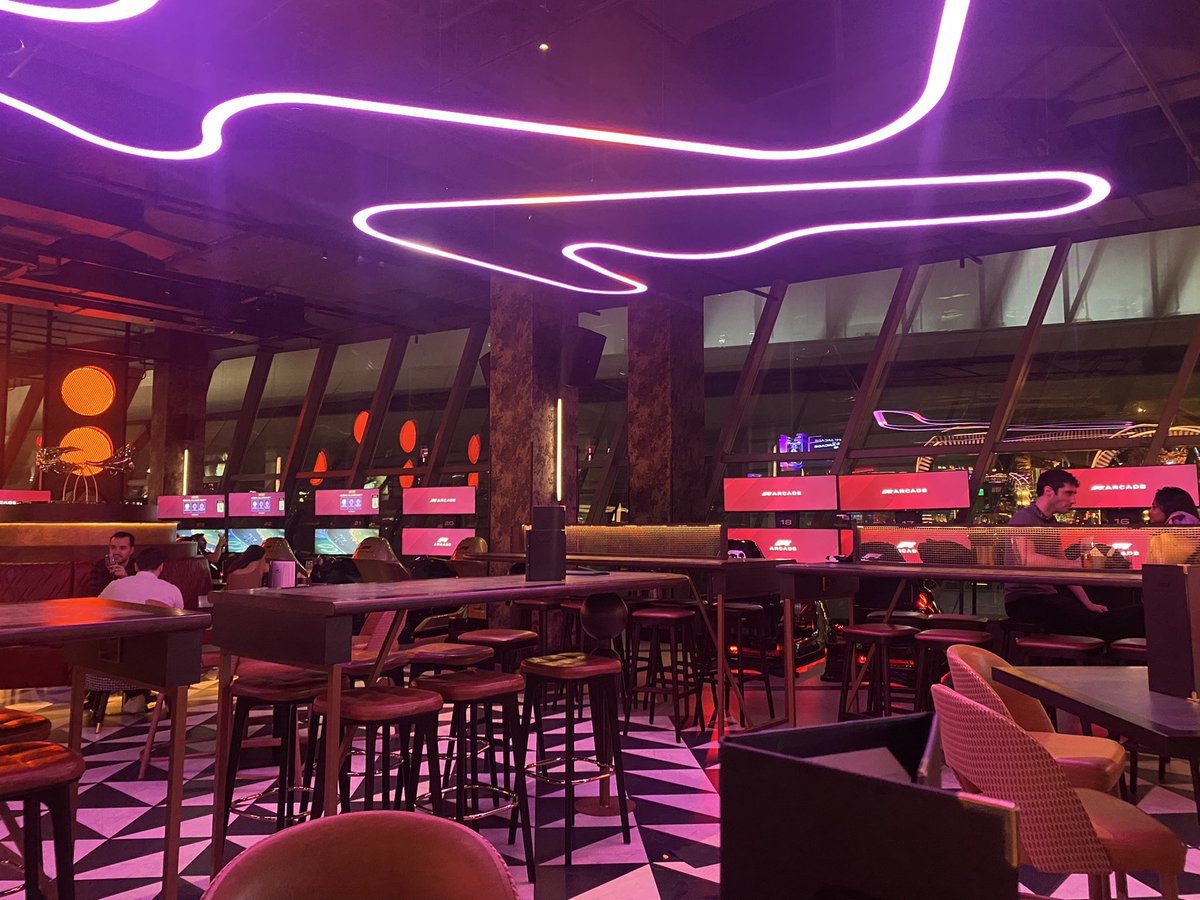 aimeemetcalfee's tweet photo. Our walk-in names were asked and a manager interrupts saying it’s “booked out”… and your boyfriend has a literal wheel in his room, is F1 obsessed and it’s his birthday today and they’ve been “booked out” for the last 50 minutes 🤷‍♀️ @F1Arcade we’ve come from Manchester 👎 https://t.co/GTcFqhvOQC