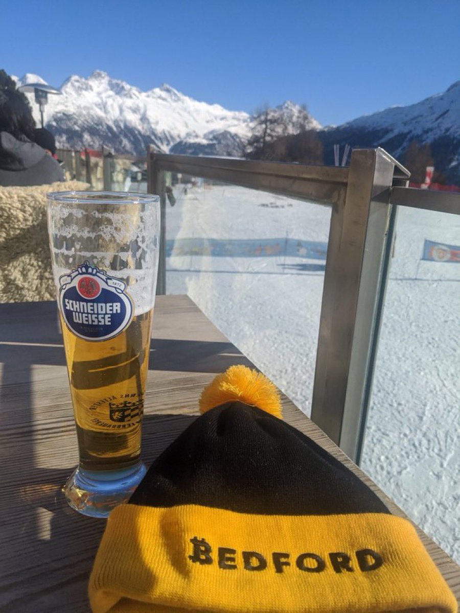 rbfcsurrey's tweet photo. A UK #RealBedford fan spotted on tour! 🏴‍☠️🏔️🔥🚀

#Bitcoin 
#BedfordFromHome
#RepTheBitcoinBrand https://t.co/DJnkL3qqSI
