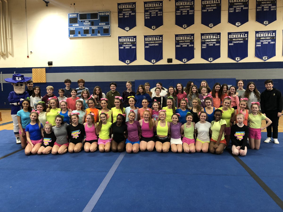 wcsGMSjk's tweet image. The Theatre kids loved cheering on the girls that always cheer on everyone else! Good luck at Nationals!! #GMSgenerals #22generals23 #GeneralsLead #BreakALegAtNats #GMScheer