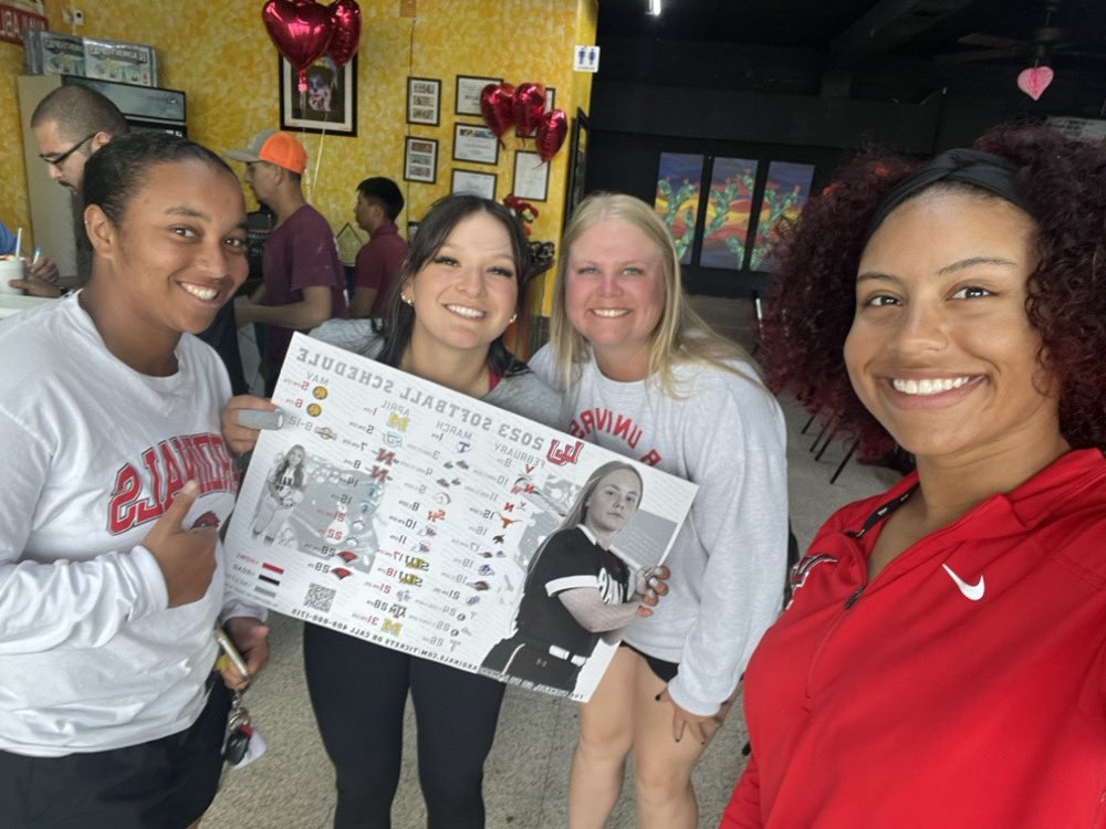 LamarSoftball's tweet photo. 𝚃𝚑𝚎 𝙲𝚊𝚛𝚍𝚒𝚗𝚊𝚕𝚜 𝚊𝚛𝚎 𝚘𝚞𝚝 𝚒𝚗 𝚝𝚑𝚎 𝚌𝚘𝚖𝚖𝚞𝚗𝚒𝚝𝚢 𝚙𝚊𝚜𝚜𝚒𝚗𝚐 𝚘𝚞𝚝 𝚜𝚌𝚑𝚎𝚍𝚞𝚕𝚎 𝚙𝚘𝚜𝚝𝚎𝚛𝚜. 𝙸𝚏 𝚢𝚘𝚞 𝚗𝚎𝚎𝚍 𝚘𝚗𝚎, 𝚕𝚎𝚝 𝚞𝚜 𝚔𝚗𝚘𝚠. #𝚆𝚎𝙰𝚛𝚎𝙻𝚄 https://t.co/qf8wQgQSZz