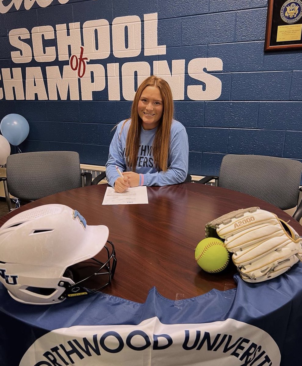 Stevenson Softball🥎 tweet media