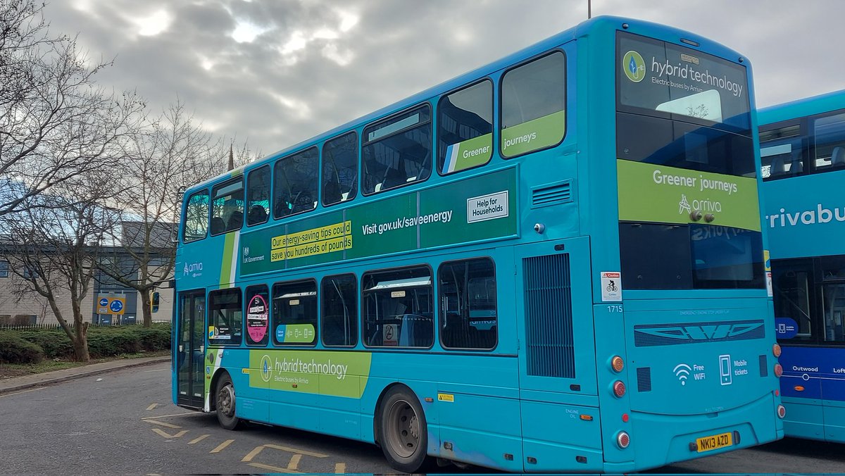 Shaun__92's tweet photo. Arriva Yorkshire - 1715 - Volvo B5LH - Wright Eclipse Gemini 2 - NK13 AZD #arrivayorkshire #arrivayorkshirebuses #arrivabusuk @arrivayorkshire #volvob5lh #wrighteclipsegemini2 #hybridbus #wakefield #wakefieldbusstation #tuesday #7th #february #2023 https://t.co/WW87G8DFe0