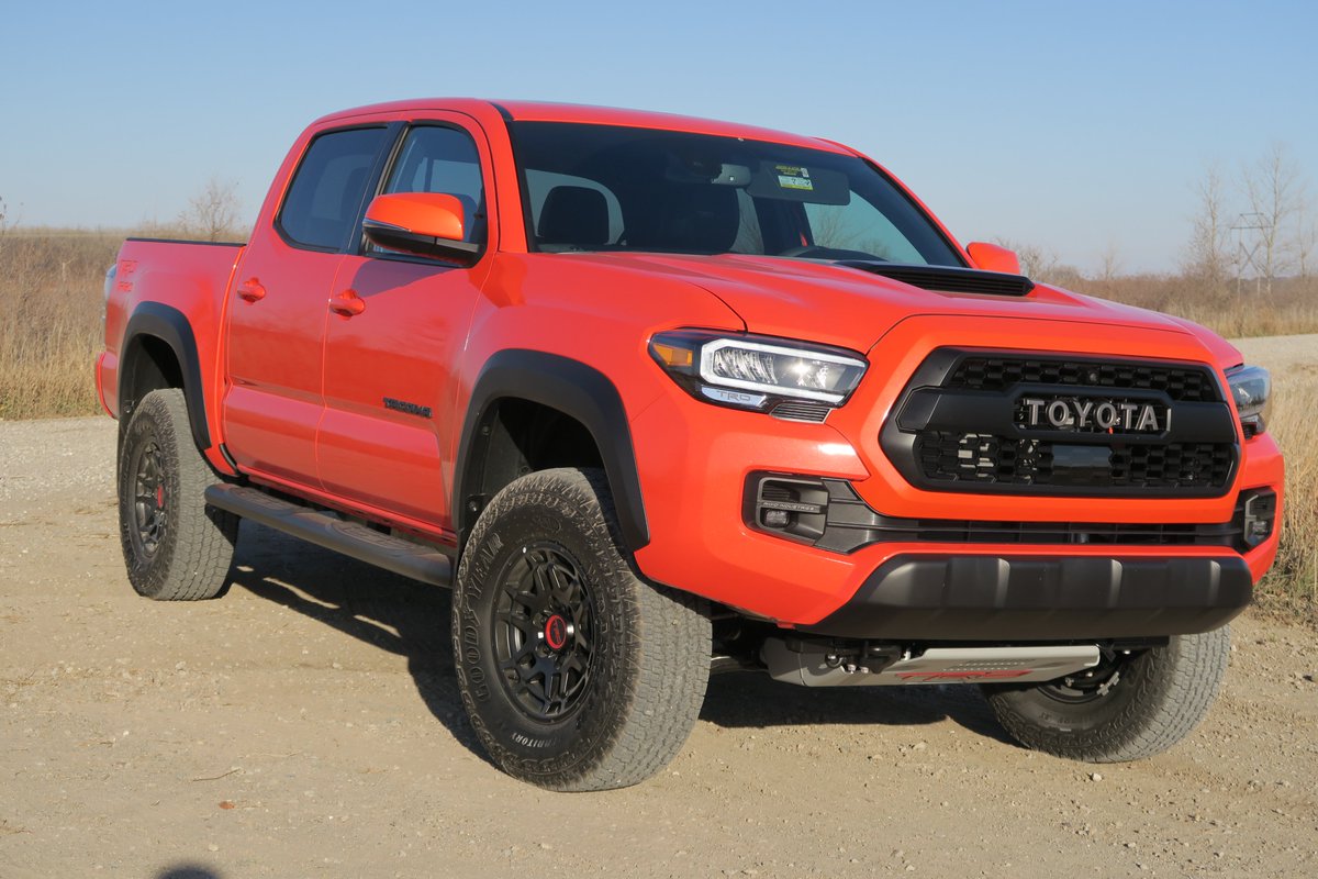 RWDonDemand's tweet photo. This week, its off-roading with the 2023 Toyota Tacoma TRD Pro.  This Toyota gets better when the road gets worse.  #TOYOTA #toyotatacoma #toyotatacoma4x4 #tacomatrdpro  #toyotanation #toyotalife #toyotalove #rwdondemand 
https://t.co/HM09pdRn1y https://t.co/HnMSxB9smb