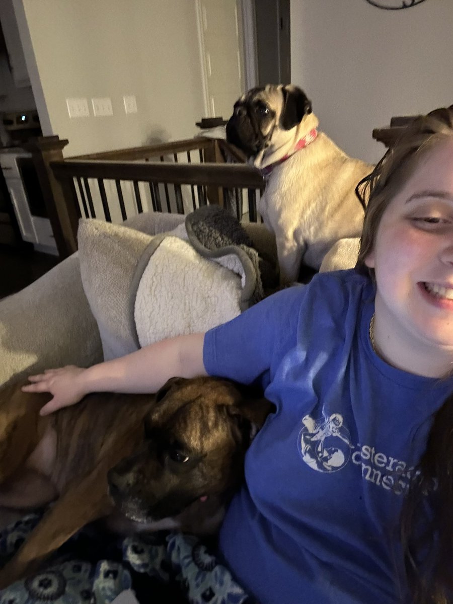 kirst 🌻 tweet media