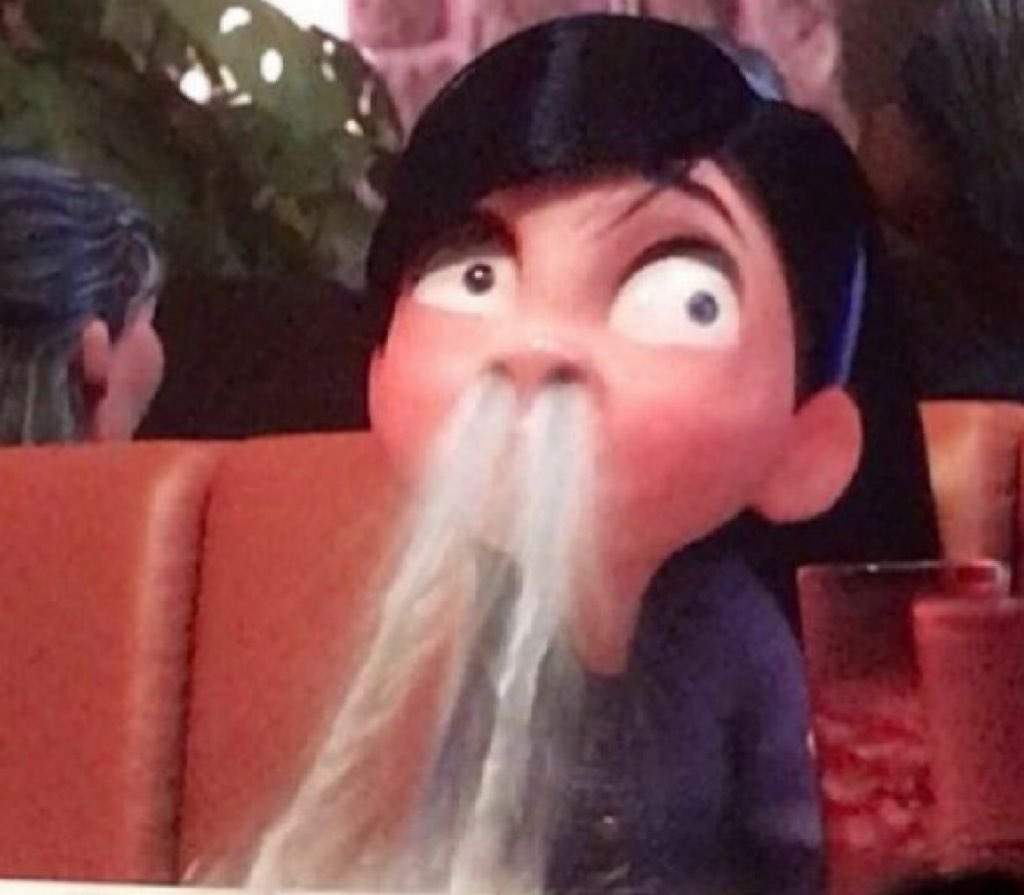 marrmat's tweet photo. “Se lo nascondi sei una suora, se lo mostri sei una tr*ia”

Intanto il Codacons a casa: 

#Sanremo2023 https://t.co/3BsgzF4RnW