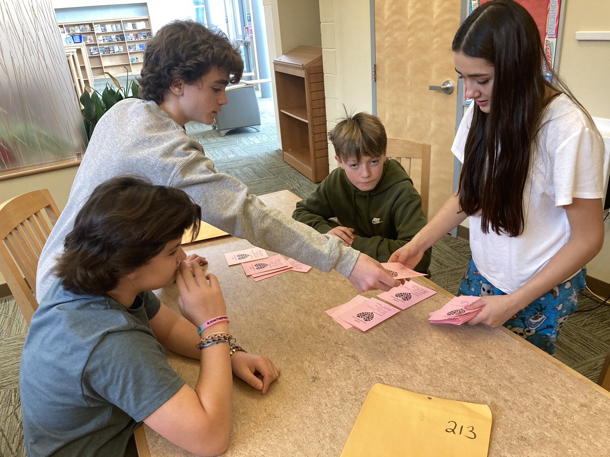 Mr. Papetti tweet media