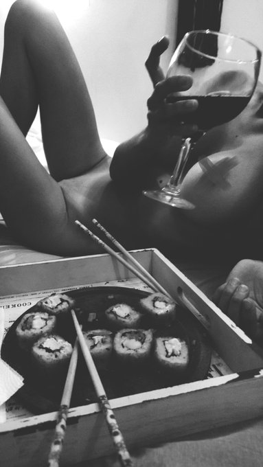 This was Monday... Ok... Now we love Mondays https://t.co/hdMv6XE3iK