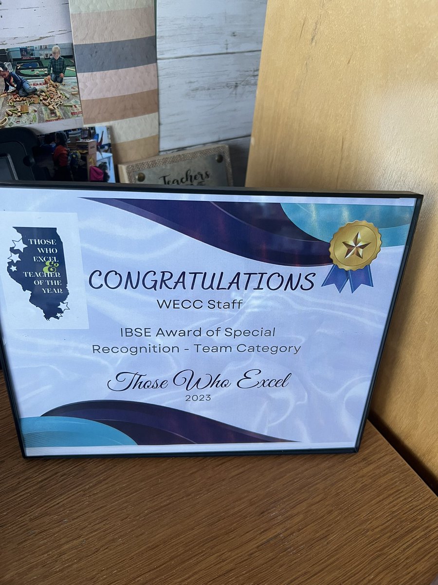 brmcgwn's tweet photo. Washington Early Childhood Center has been selected as a Those Who Excel award winner in the Team category by the Illinois State Board of Education.  I am so happy I work with a fantastic staff and incredible Principal.  We have the best team ever. @13easd  #13succeeds https://t.co/J2bYS3sixG
