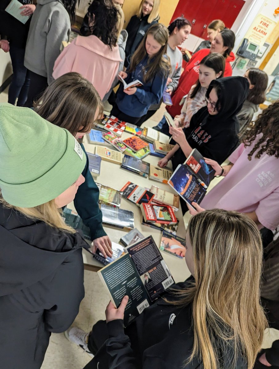 Christine Carr tweet media