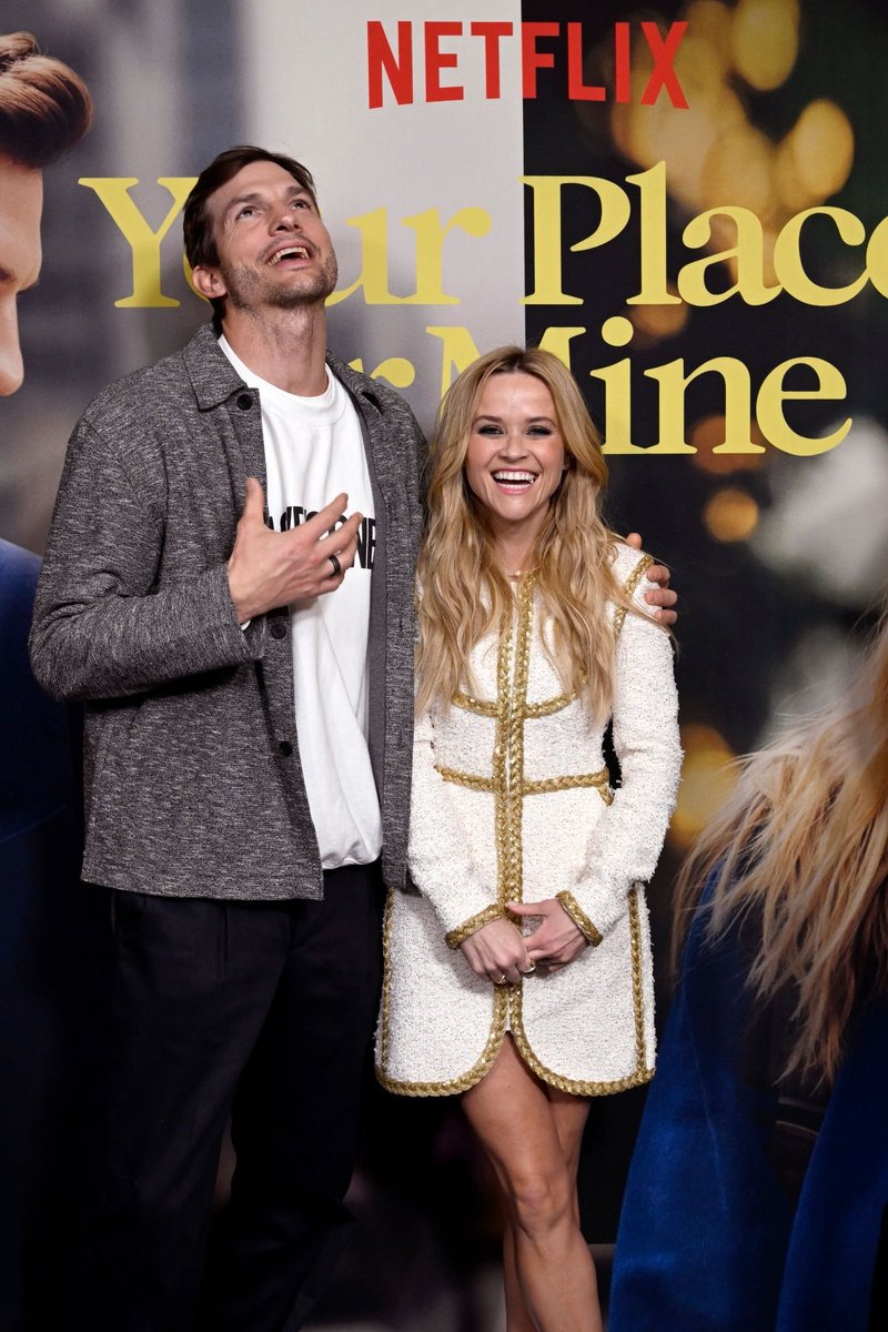 Glamour_Reese's tweet photo. 📸 | Reese Witherspoon &amp; Ashton Kutcher at the #YourPlaceOrMine New York Screening yesterday https://t.co/8CckEw5BLz