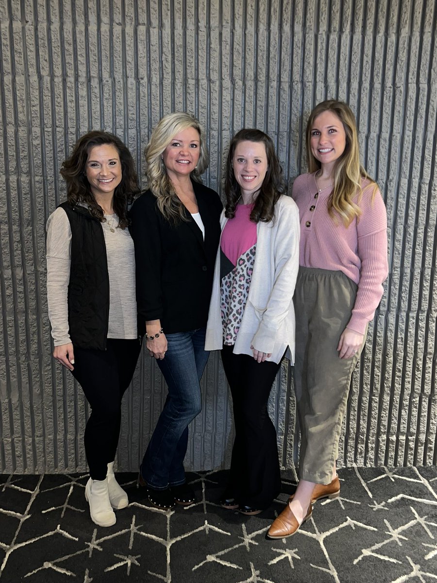 LesleyPrince20's tweet photo. Carbon Hill 1st Grade teachers and Reading Specialist enhancing instructional practices at the Science of Reading Leadership Symposium. 
@WalkerALSchools https://t.co/Vaj7ZtTDah
