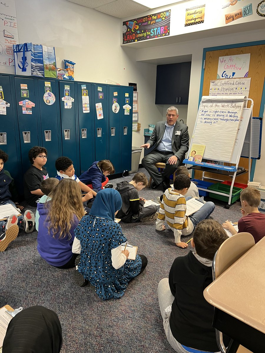 GottfriedCrew's tweet photo. Thank you so much for visiting, @CountyExecBello! We learned so much about your role, and we look forward to working with you in the future! You inspired many of my crew members today! #StandUpProject #useyourvoice @WestIrondequoit https://t.co/aesLnxtUp7