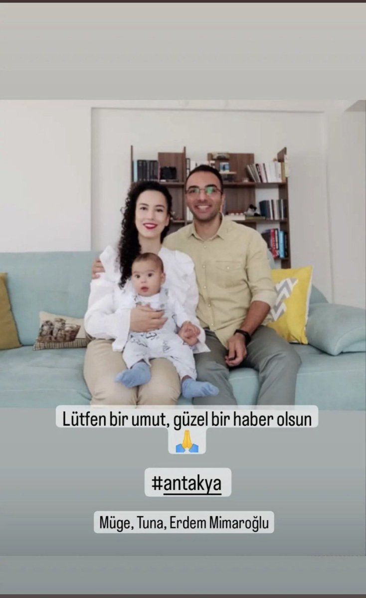 Arkadaşımız Müge Mimaroğlu eşi Tuna ve 2 yaşındaki oğulları  Erdem enkaz altındalar. Hiçbir şey öğrenemedik ilk andan itibaren. *Adres: Antakya Ekinci Mah. İnönü Bulvarı, 76/21 Buket Apartmanı, Antakya/Hatay.

SES VAR 
KÜBRA PAR