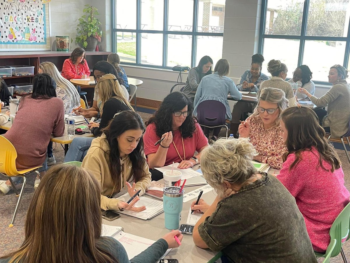 KnightEnloe's tweet photo. KES teachers participated in the second MTSS turnaround meeting. Teachers worked on developing common academic language and communication. #alabamamtss #foreverhandley #foreverhandleyfamily #weprowlasone https://t.co/LulhThtHfM