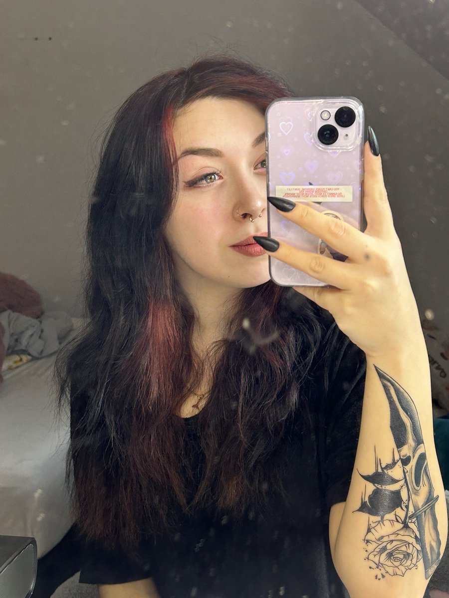 brina on Twitter: "RT @fuyuderpilz: leak"