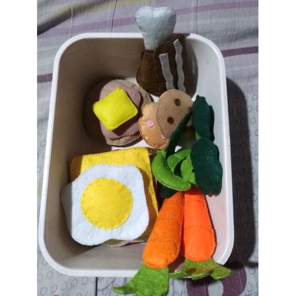 hannmaic's tweet photo. I'm selling felt food toys pretend play for ₱140. Get it on Shopee now! https://t.co/C0e8z7vqtz #ShopeePH https://t.co/VtpHsJYRLb