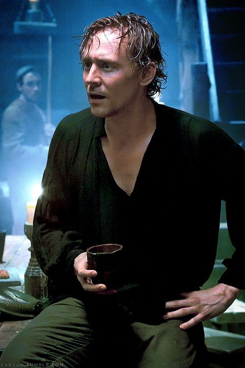 THiddlestonMx's tweet photo. Tom Hiddleston como Hal en The Hollow Crown: Henry IV (2012)
Día 6 - Personajes de televisión 
#HappyBirthdayTomHiddleston #HiddlesWeek #THMx https://t.co/A73B07KtfV