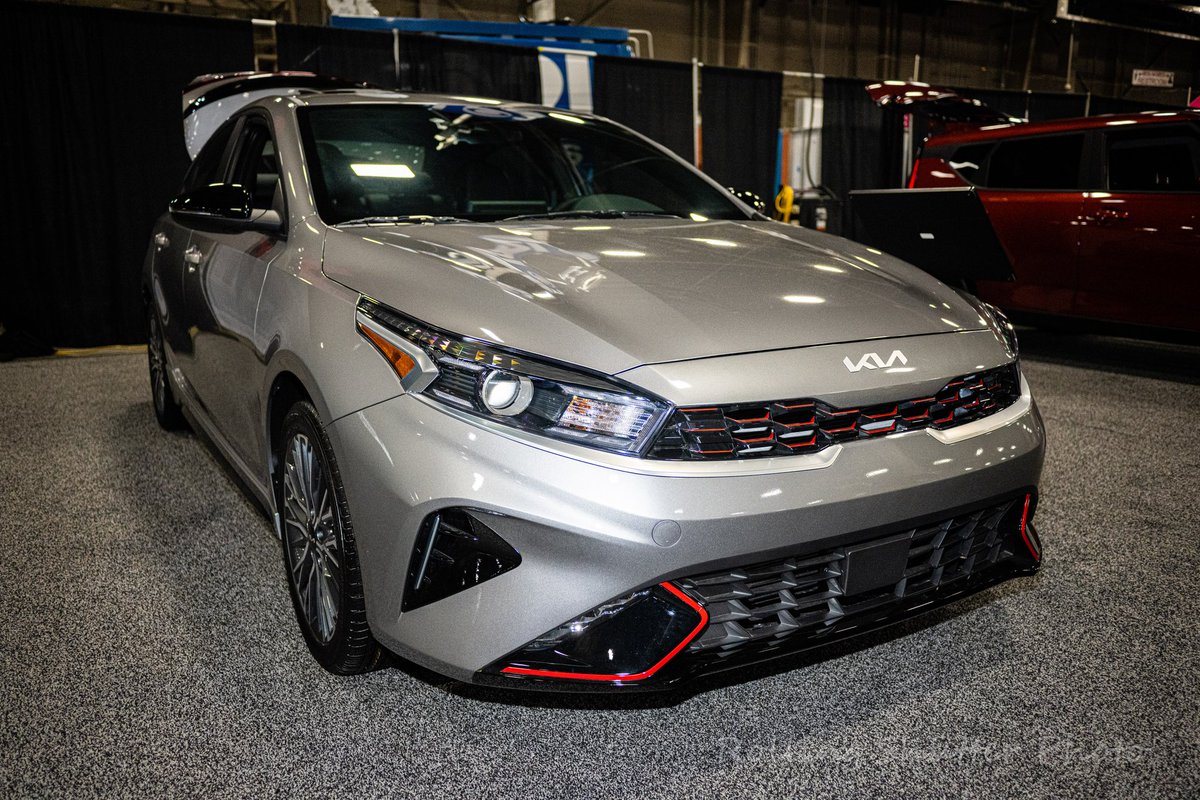 R_S_Photog's tweet photo. Those little red accents are 🔥

#photography #photographylovers #photo #photooftheday #nikon #nikonusa #cars #carphotography #carshowphotography #carshow #kia #disabledartist #AltText https://t.co/lALLeyZXiU