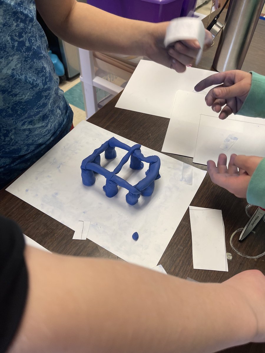 Sarah Dutoi tweet media