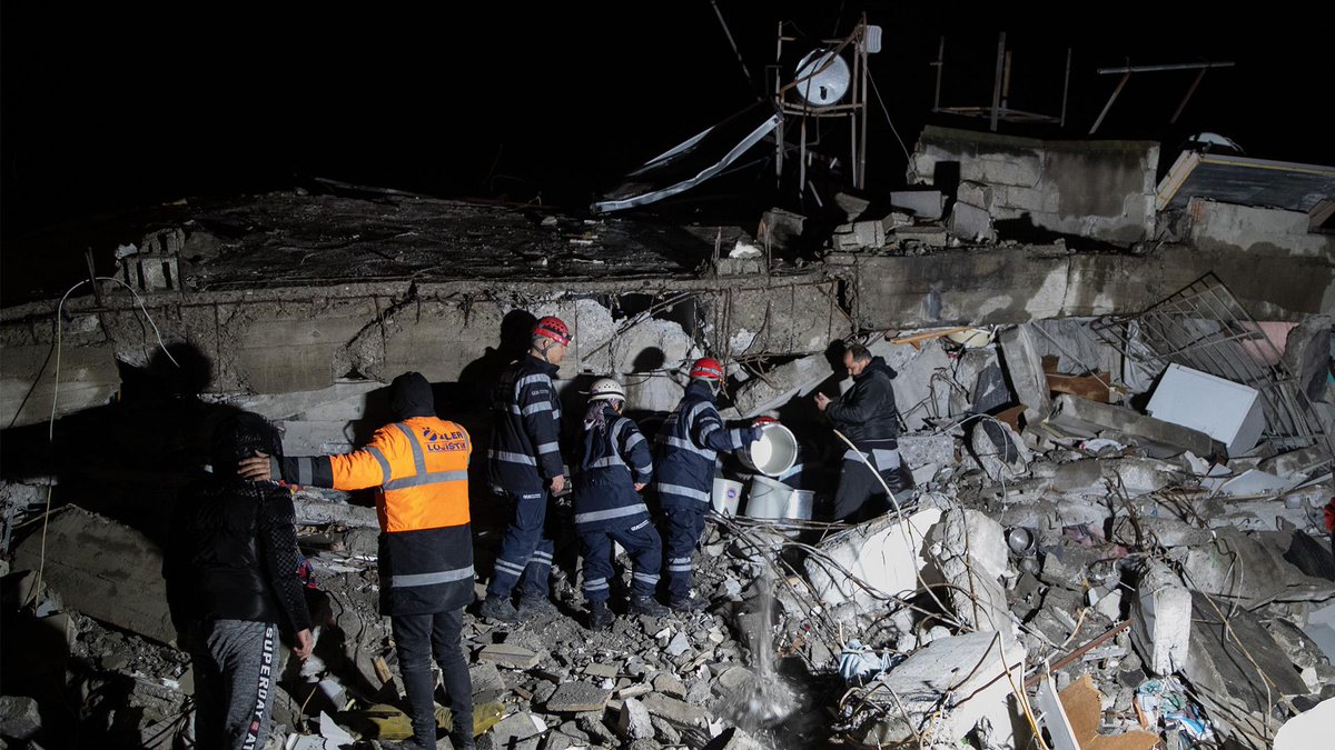 LZubick's tweet photo. @hootsuite curated a Giving Opportunity with the guidance of the @benevity team for those seeking organizations to support providing critical relief and recovery aid in #Turkey and #Syria.

Visit the #HootsuiteForGood Community Impact Portal to learn more: https://t.co/7oGzGYhhY2 https://t.co/RLLEByZZHF