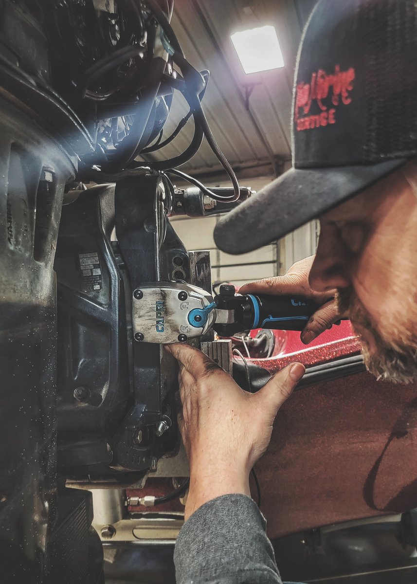 CapriTools's tweet photo. #FlexImpactTuesdays

If you haven't already checked out our Capri Tools Spotlight of the month @teammarineservice check them out!

#CapriTools #tools #automotive #auto #mechanic #mechanical #wrenchin #impactsocket #impactwrench #impact #wrenchlife #impactwrench #airtool https://t.co/sd6EXX9LlU