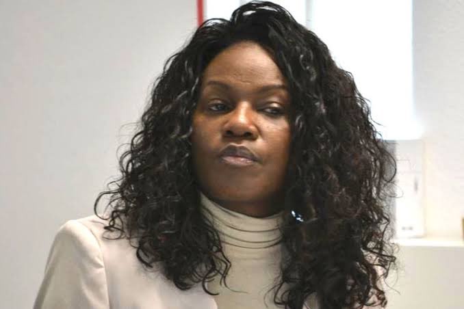 shamwange_papy's tweet image. J’appelle les responsables de la #Jeunesse_Katangaise du #HautLomami #Kabwende et #Luabala #Kabwit d’organiser un accueil chaleureux aux dignes fils et fille du #Katanga qui atterrissent, ce 17/2, S.E #Dany_Banza à #Kamina et 16/2 S.E #Isabelle_Kibasa à #Kolwezi, pour une mission