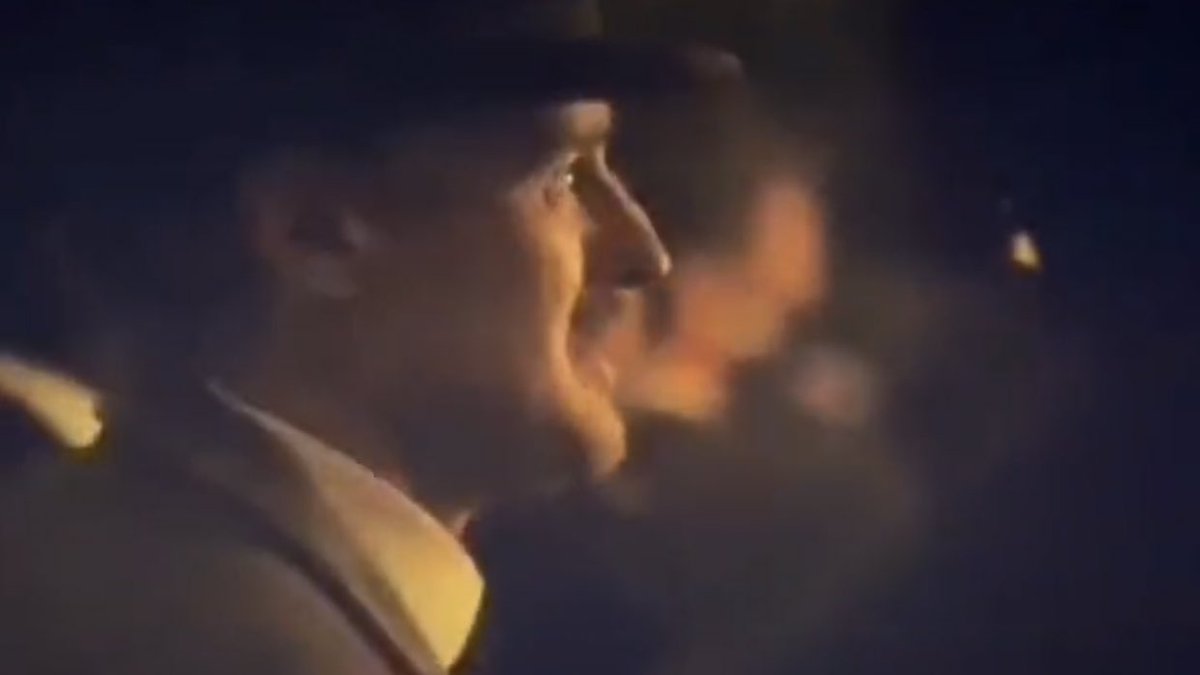 BowerxDepp's tweet photo. the urge to go watch Ant Man 3 and sit through the entirety 2 hour length of the movie just for a 30 second long scene of Tom Hiddleston and Owen Wilson as Loki and Mobius in the post credits scene >>>>>> https://t.co/Ww9L8PLZjA