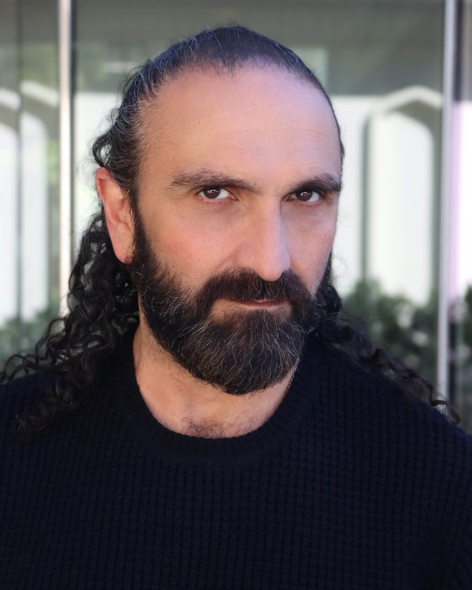 H_Babakhanyan's tweet photo. Thanks to #hiartphotography for the beautiful headshot #hovhannesjohnbabakhanyan #hovhannesjohn #hovhannesbabakhanyan #Headshot #photography #gorleo #picture #gorleobabalhanyan #hishow #hiartacademy #actor #Hollywood #singer #jazzsinger #paster #photo https://t.co/c9YByE6b8Z
