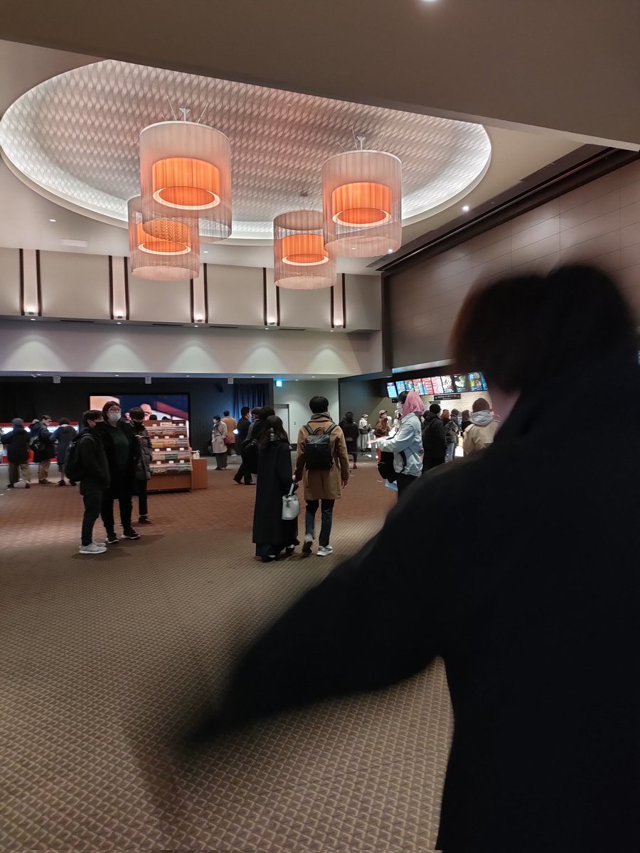 CINEMANIAX2002's tweet photo. 今日は新宿のTOHOシネマ来ております https://t.co/GxDpAWelwK