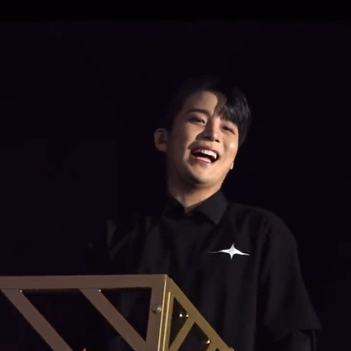 ateez smiling tweet media
