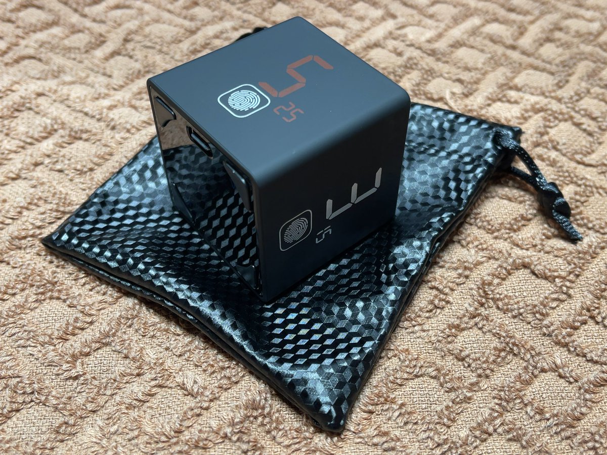 kxiexetara's tweet image. 新しい道具
気が付くと、三時間以上机に付きっきりになる状態を防ぎたい
#Ticktimecube