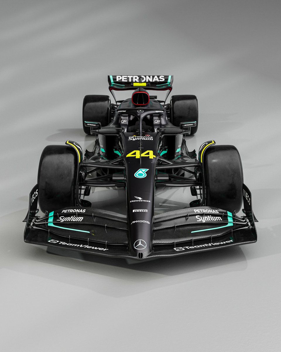 Raymond_Osalla's tweet photo. She's a beast!!! #f1 #mercedesamgf1 #w14 https://t.co/x3bQPC1uGB