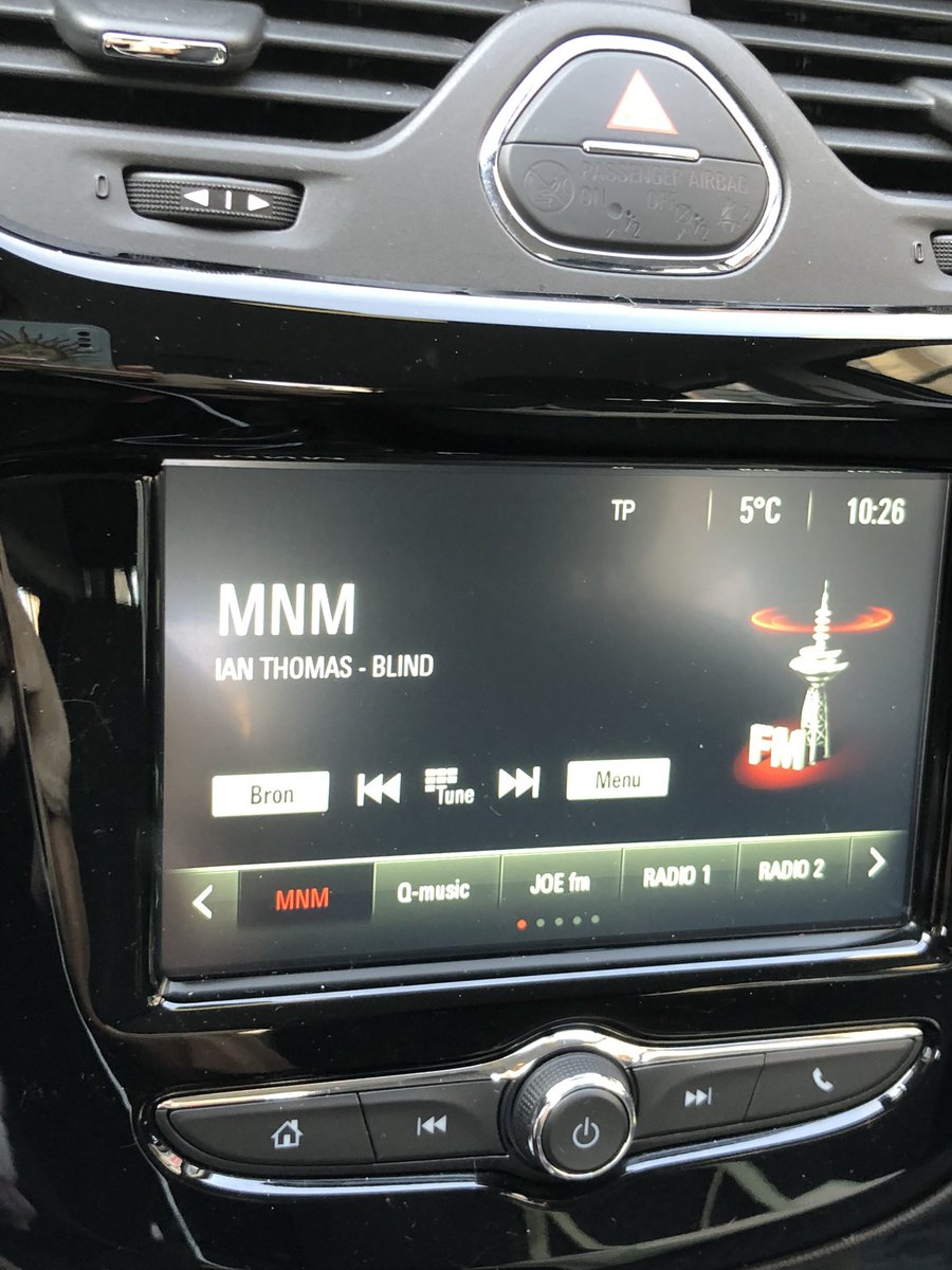 ianftjustin's tweet photo. Zaaaalig om @ianthomas met zijn nieuwste single te horen op @mnmbe ⚡️ https://t.co/ohB0ugKAfl
