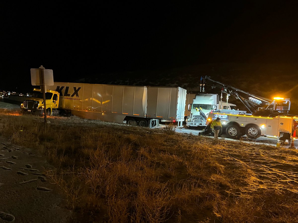 Caltrans District 9 tweet media