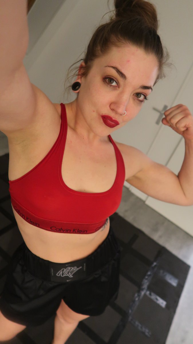 Everyone go follow my new account <a href="/ragespages/">Rage's pages</a> ‼️

In order to clean up this page a bit, I'm gonna be redirecting all my video sales and other promo there.

It will also be my back-up, in case something happens with this account, so I will appreciate you all retweeting this post!