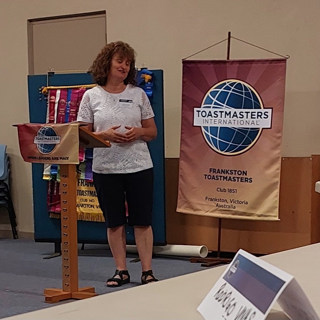 1851Toastmaster's tweet photo. #Helpfulfeedback Speech Evaluation #ValentinesDay Meeting #Frankston Toastmasters https://t.co/v2lCmcEHPy