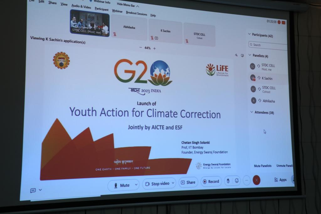 AICTE_INDIA's tweet image. Joint launch of "Youth Action for Climate Correction" a G20 Initiative in line with Mission LiFE on 15.02.2023 by Hon'ble Chairman AICTE, @SITHARAMtg, along with founder @Energy_Swaraj Dr. Chetan Singh Solanki, Prof. IIT Bombay.
#Climatechange #Climateclock #Energyliteracy