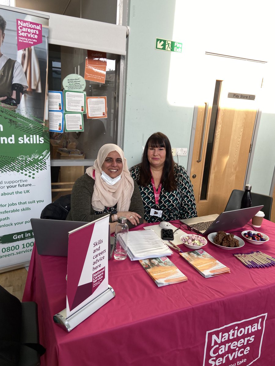 The team are all ready to support. Get yourself down to The family hub at Walkden #careers #moving forward ⁦<a href="/ForHousing/">ForHousing</a>⁩ ⁦<a href="/CareersNWest/">National Careers Service North West</a>⁩