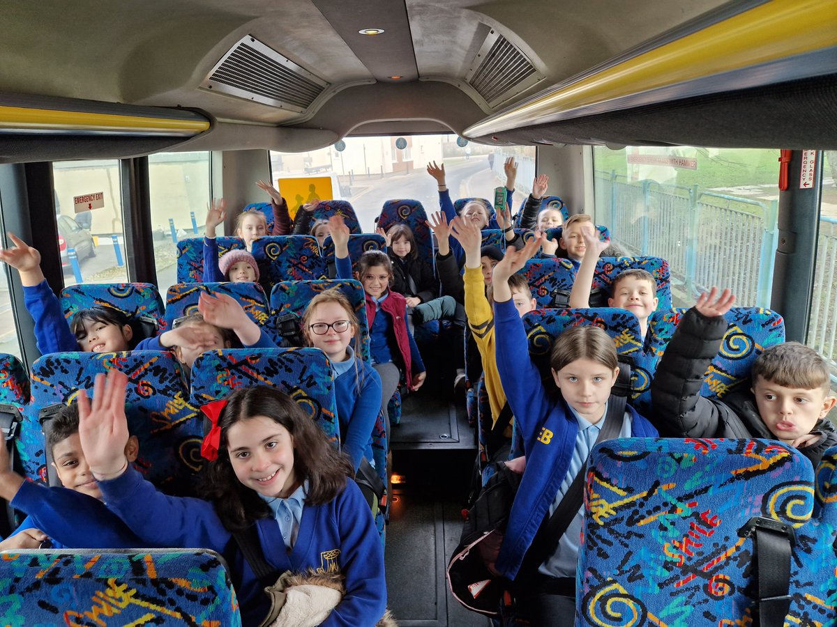 marys_rc's tweet photo. Year 3 and 4 are excited and on our way to @Techniquest 
#discoveringscience
#hopesdreamsandaspirations https://t.co/hkQDWihN5t