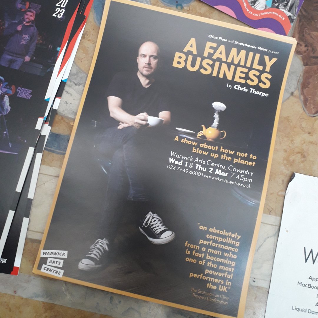 ICYMI 📢 Only 2 weeks to go until you can see Chris Thorpe's new show #AFamilyBusiness <a href="/warwickarts/">Warwick Arts Centre</a> (1st &amp; 2nd March), including a post show discussion on the 1st March with <a href="/piglungs/">Chris Thorpe</a>, <a href="/VChristory/">Veronique Christory</a>, <a href="/PatriciaMary/">Dr Patricia M Lewis</a>, chaired by Professor Jonathan Heron.

🎟️ bit.ly/AFBInfo