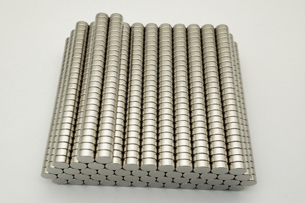 Advancedmagnets's tweet photo. Neodymium disc magnets #custommagnets🧲🧲🧲 https://t.co/nU4tkeuHFe