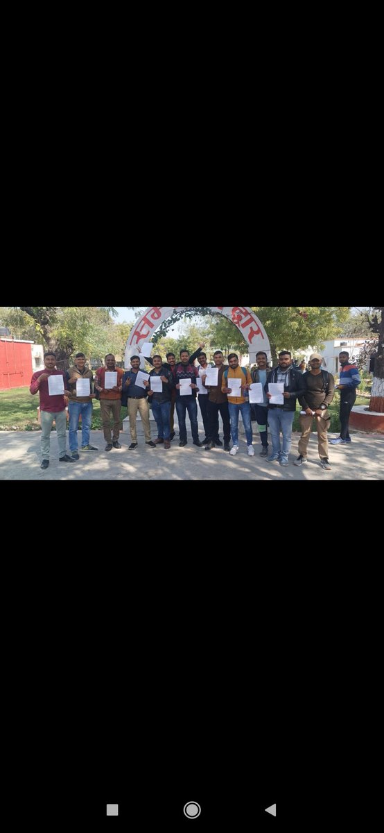 Rahul_438's tweet photo. @myogioffice @myogiadityanath 10K SI की ऐतिहासिक भर्ती को निष्पक्ष,पारदर्शी और सुचारू रूप से कराने के लिए @myogiadityanath  जी और @Uppolice का बहुत-बहुत आभार.
@narendramodi जी के मिशन मोड के तहत यूपी में रोजगार की बहार आई हुई है. जॉइनिंग लेटर मिलने के बाद अभ्यर्थियों के चेहरे खिले
#THANKS_YOGI_JI_FOR_UPSI9534 https://t.co/ghP7yQyRwW