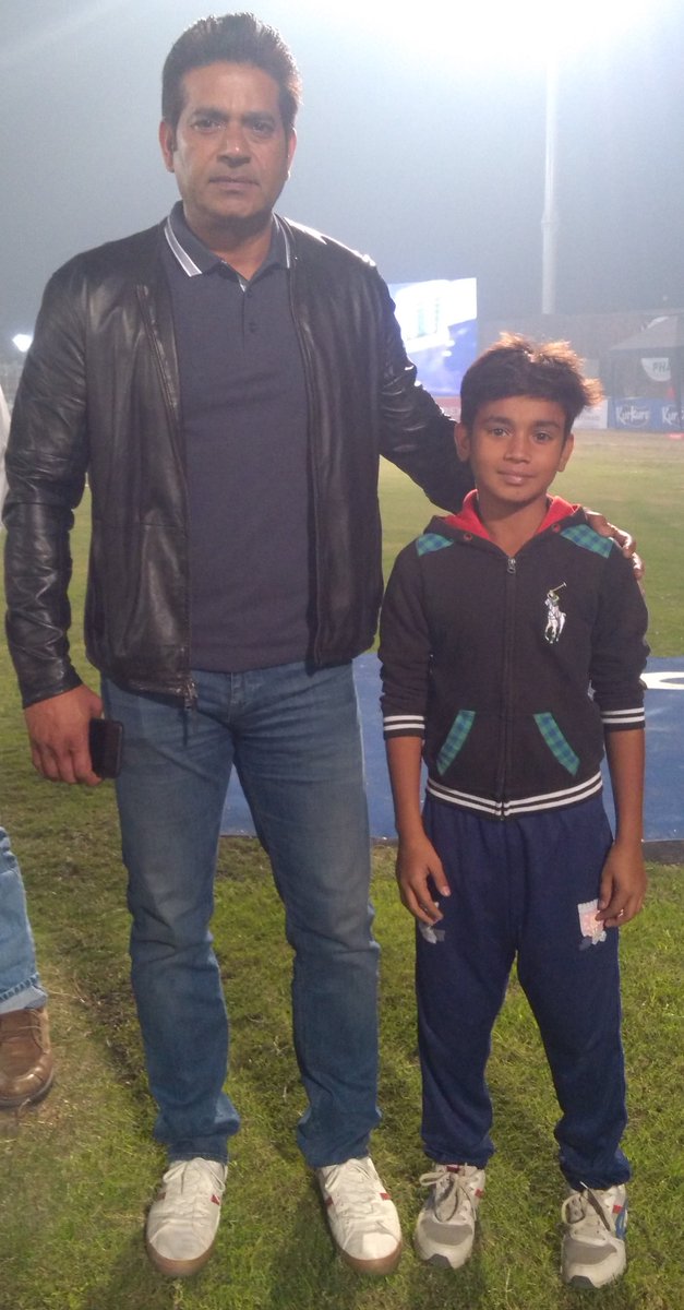 farooqa40194709's tweet photo. @AJavedOfficial

@atifnaeemrana
Abdullah Ahmed 14 years old wicket keeper Batsman https://t.co/AQzqQLVdjd