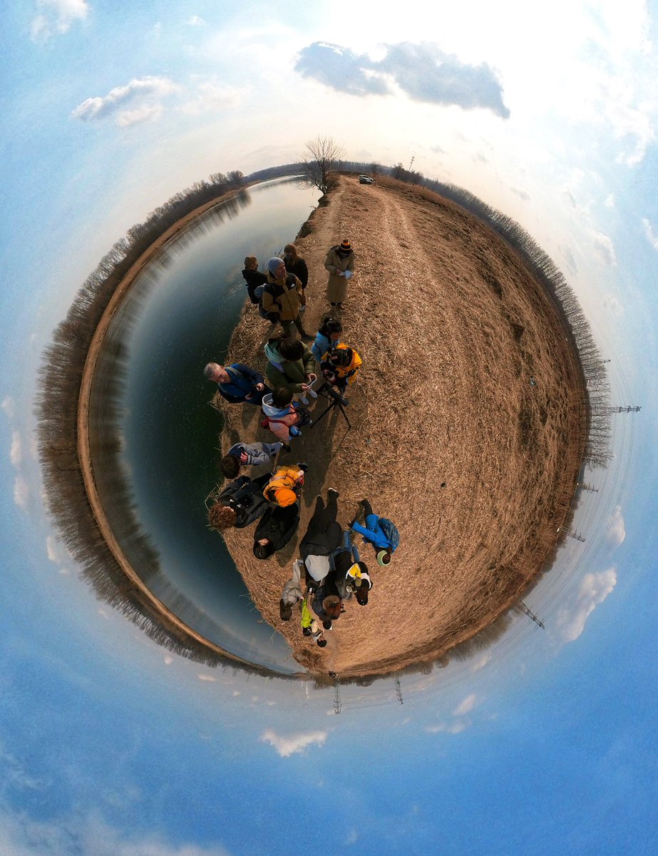 It's Day 9 again, and loads of learning on and off campus. Thanks to @terrytownshend, the <a href="/BirdingBeijing/">Wild Beijing 北京自然</a> team, <a href="/SlateLaoshi/">Ian Slate</a> &amp; <a href="/pimstar/">Pittrapim Arora (She/Her)</a> for a Wenyu River wildlife watching trip. #MyWAB