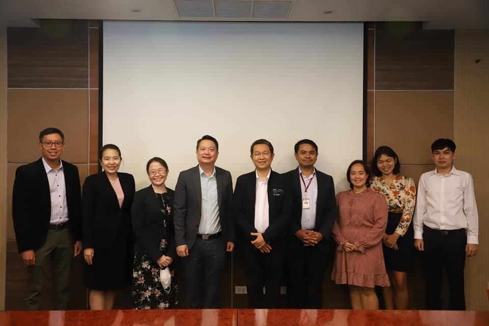 StateauditThai's tweet photo. According to #MoscowDeclaration,SAIs can increase positive impact by enhancing co-op w/#academic community.
Fruitful discussion were made bet. SAO Academic team led by Dr. @SunSutthi & School of Development Economics, Nat'l Institute of Devt Admin led by Dean, Prof.Dr.Sorasart🤝 https://t.co/mz2onuyejk